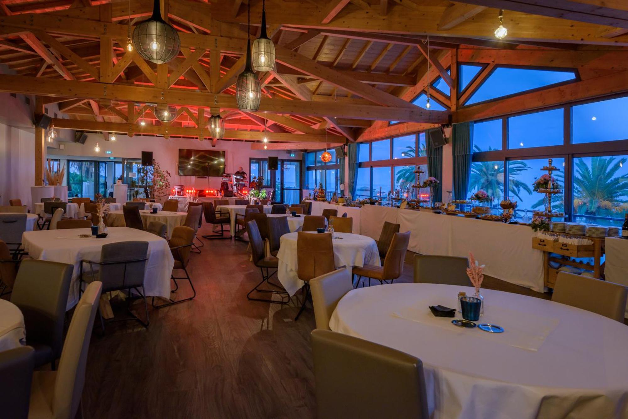 Hotel & Restaurant San Pellegrino Folelli Bagian luar foto