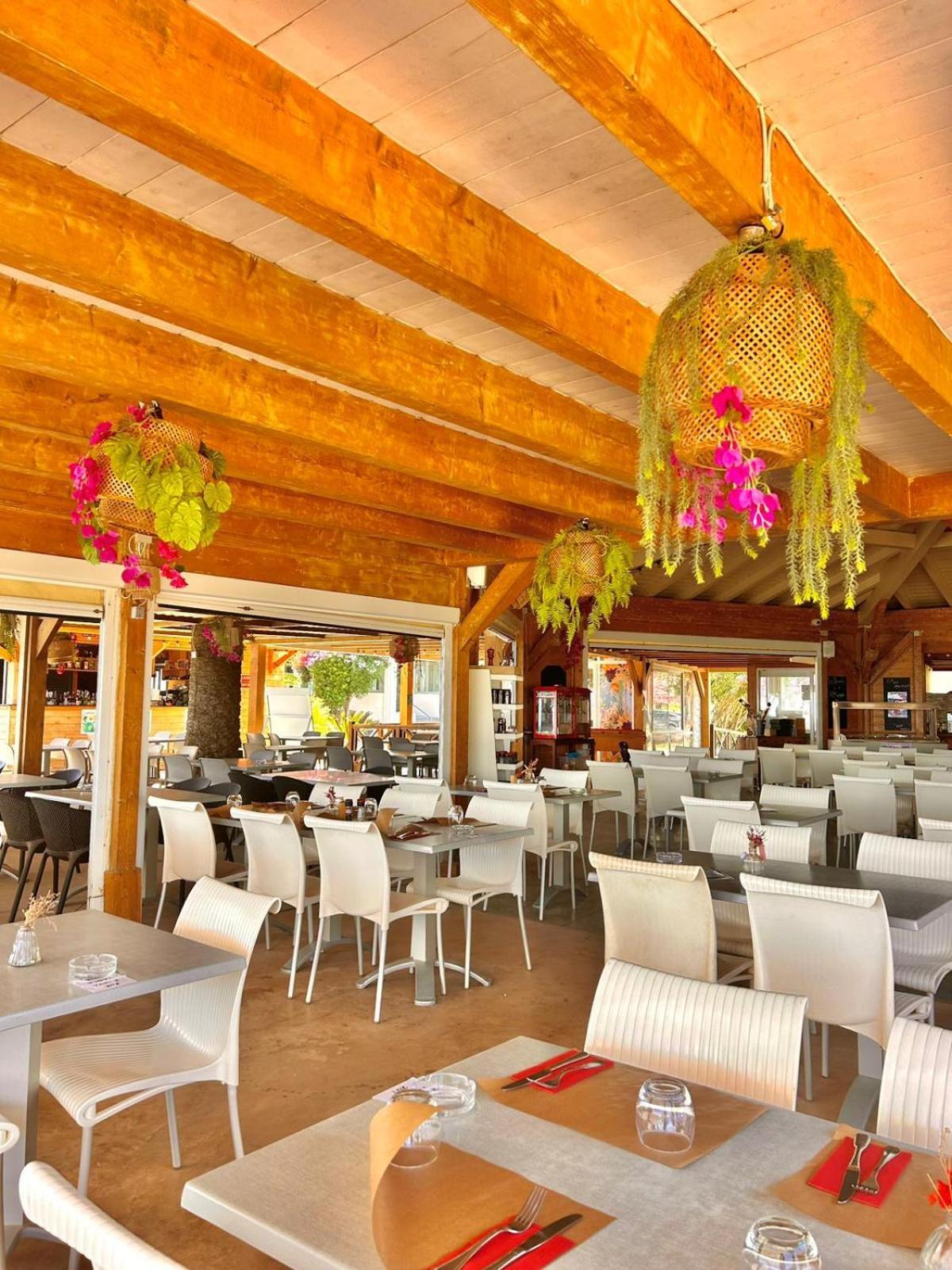 Hotel & Restaurant San Pellegrino Folelli Bagian luar foto