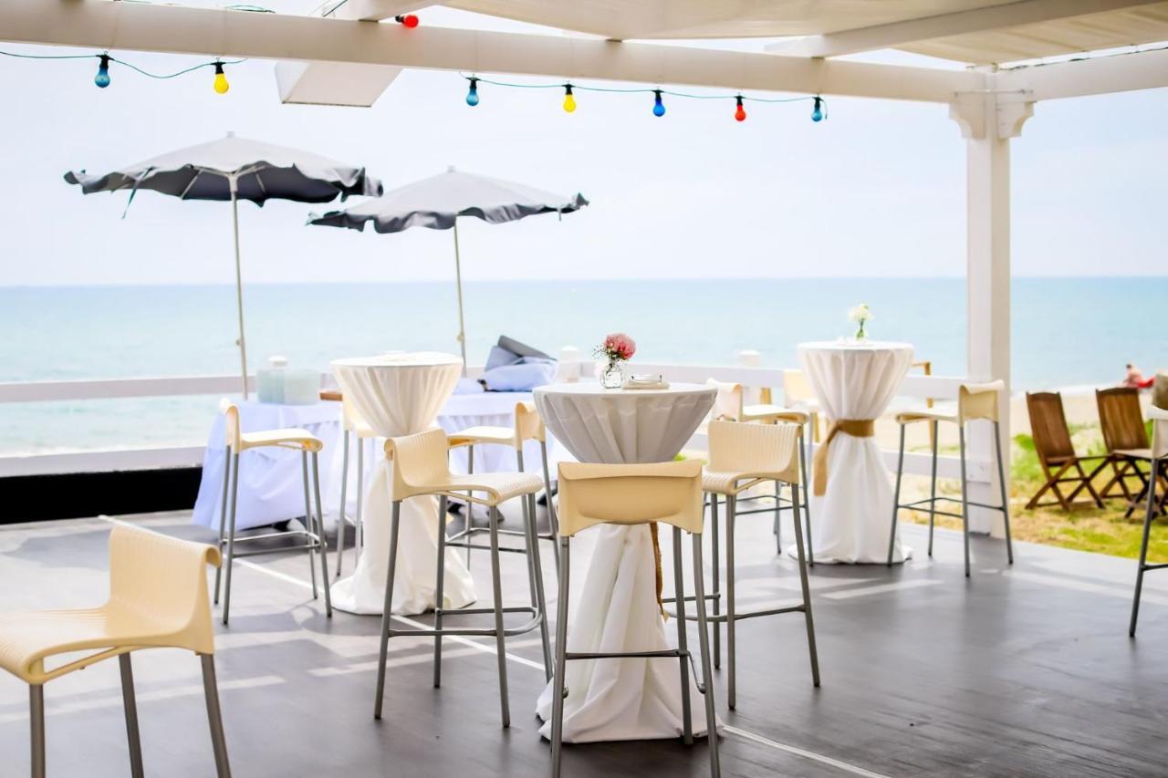 Hotel & Restaurant San Pellegrino Folelli Bagian luar foto